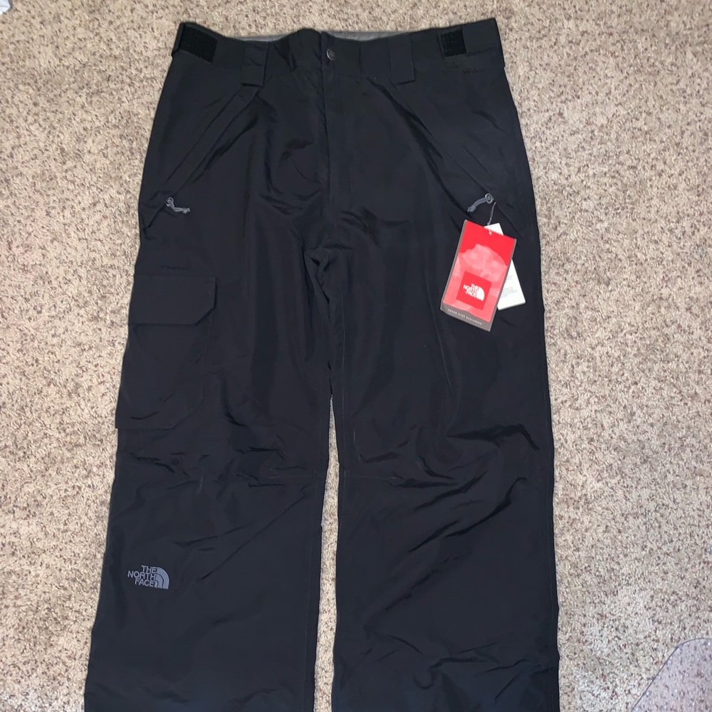 North Face HyVent Snow/Ski Pants.